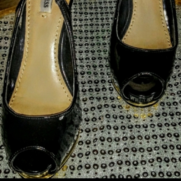 Guess Shoe Size 7.5 Sling Back Stiletto Open Toe - Picture 9 of 16